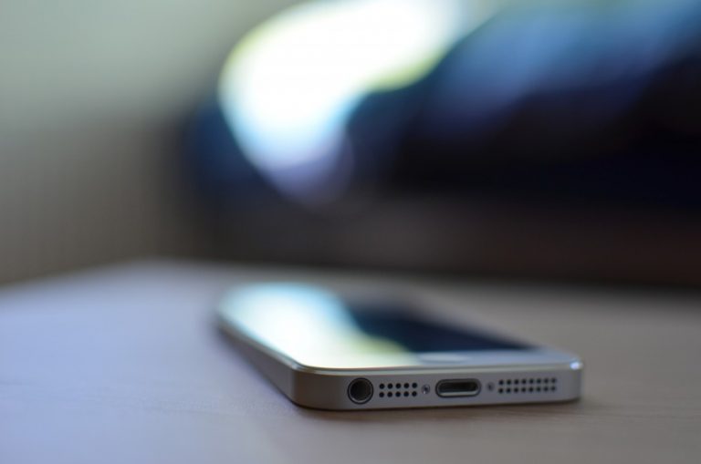 ICT I Mobilna telefonija I Telefon I Aplikacija
