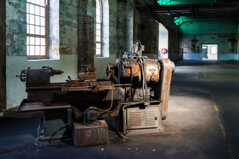 Industrija I Fabrika I Napušteni prostor