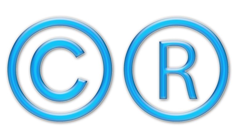 Copyright-Robne marke