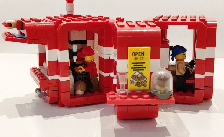Lego kiosk K67_N.Opacic_Kreativna Srbija